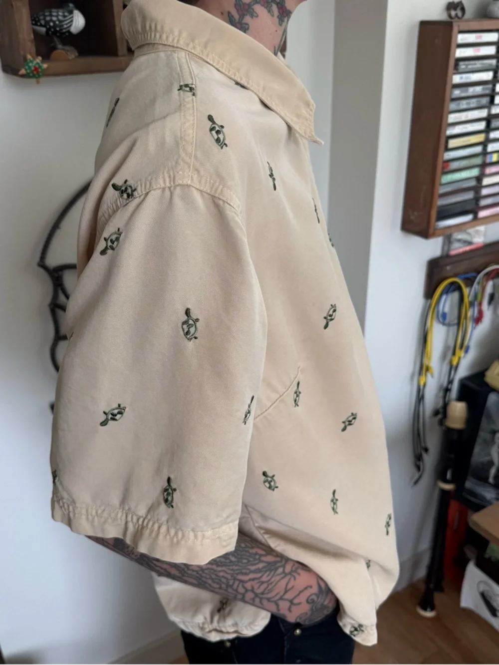 Vintage 80s 90s Boxy Embroidered Turtles S/S Button Down Shirt ~ Size 2X - Picture 2 of 7